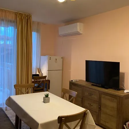 Mirabell - Mountain View & Fireplace Apartamento Bansko