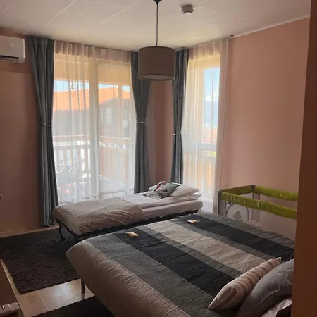 Mirabell - Mountain View & Fireplace Apartamento Bansko
