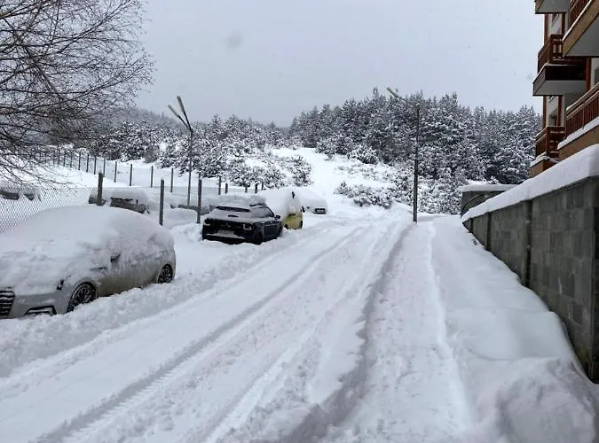 Mirabell - Mountain View & Fireplace