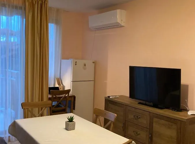 Mirabell - Mountain View & Fireplace Lejlighed Bansko